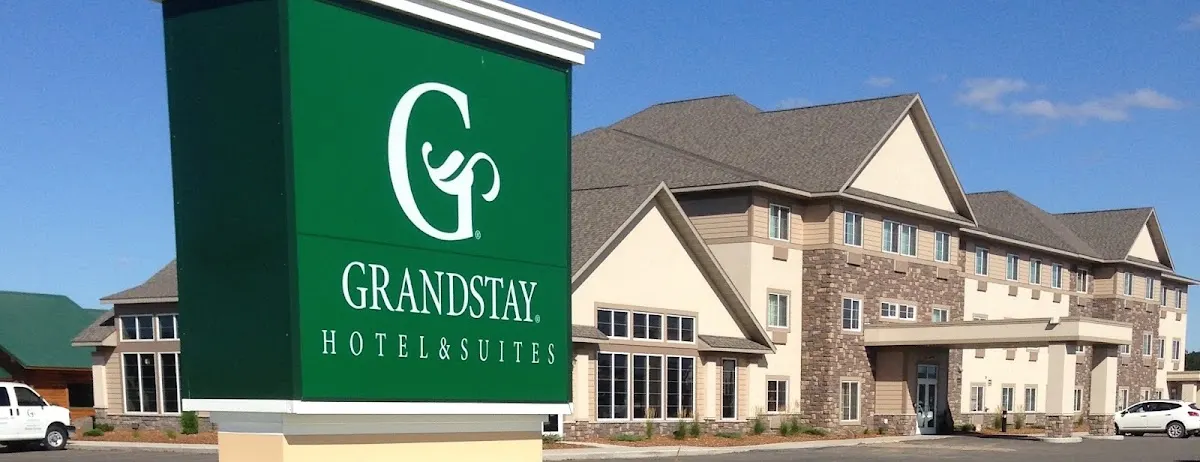 GrandStay Hotel & Suites Thief River Falls