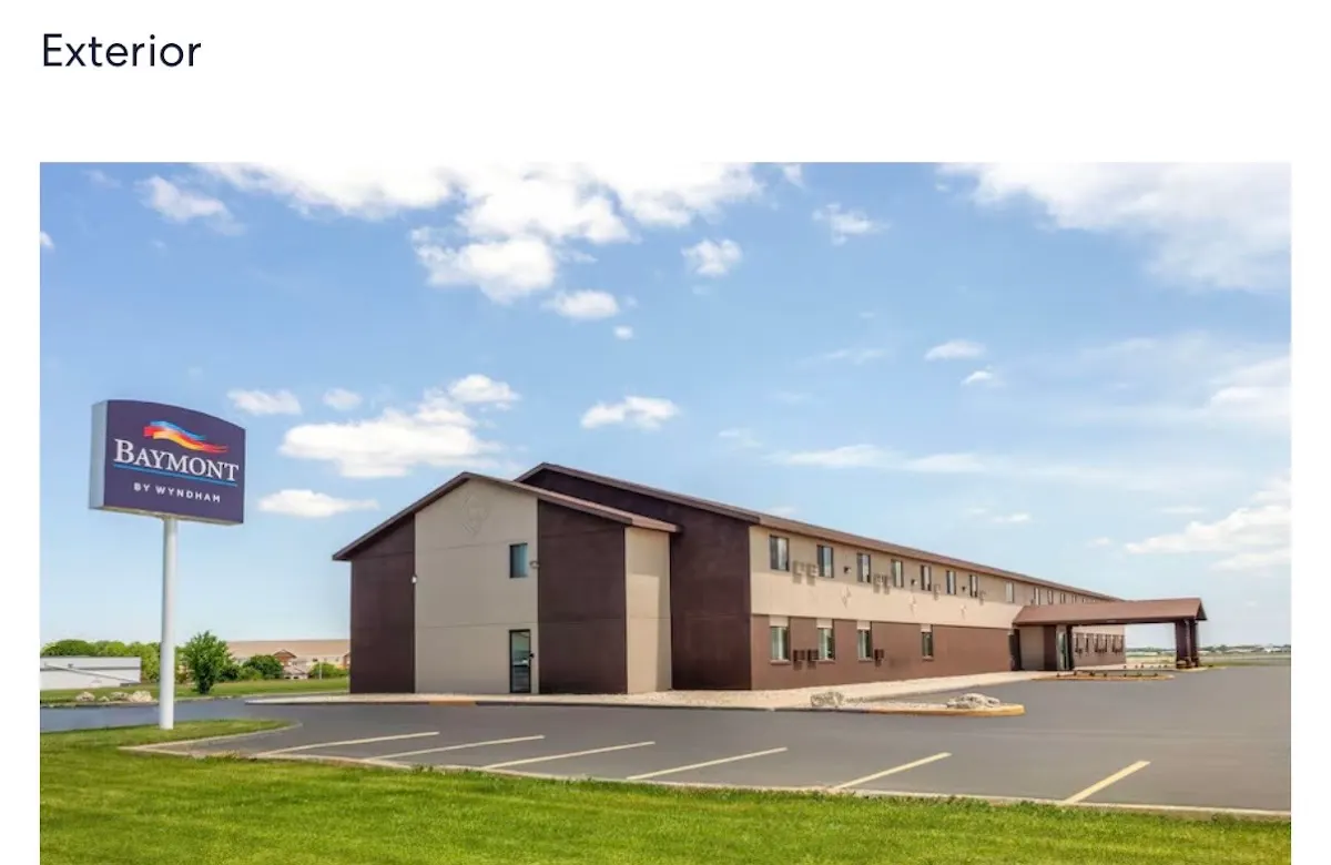 Baymont by Wyndham Oshkosh Airport