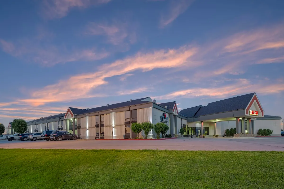Best Western Plus York Hotel & Conference Center