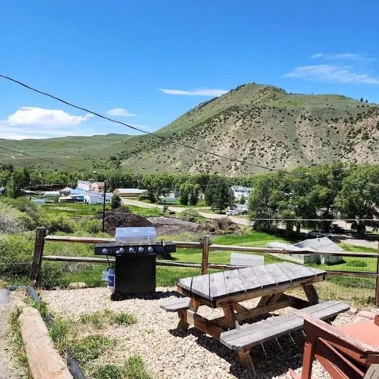 Canyon Motel