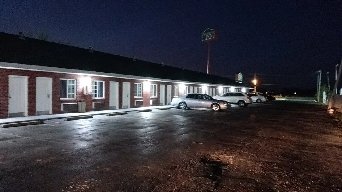 Deerfield Inn & Suites