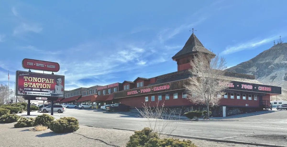 Tonopah Station Hotel