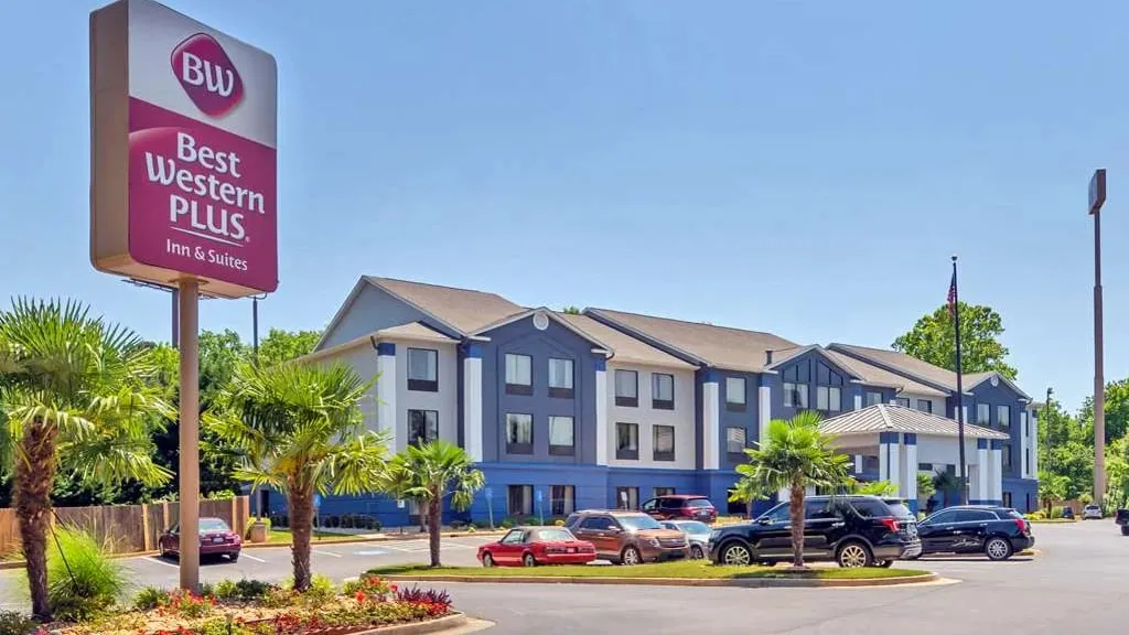 Best Western Plus McDonough Inn & Suites
