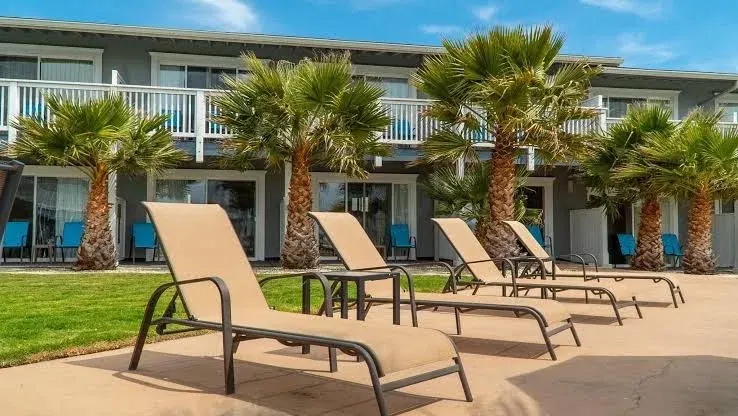 San Simeon Lodge