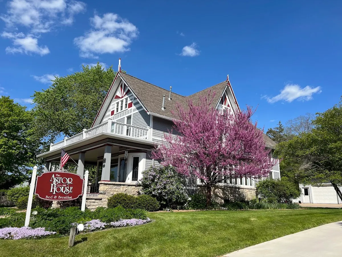 Astor House Bed & Breakfast