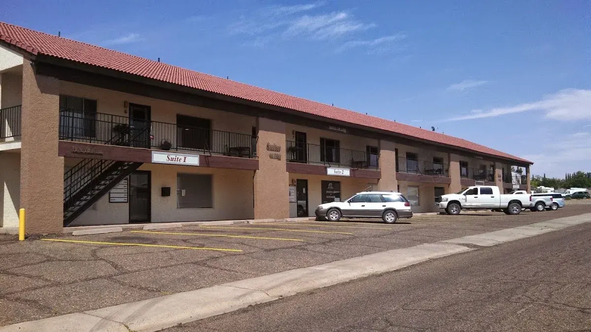 Suites on 10th