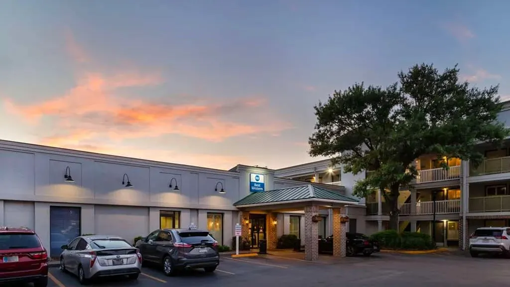 Best Western Savannah Historic District