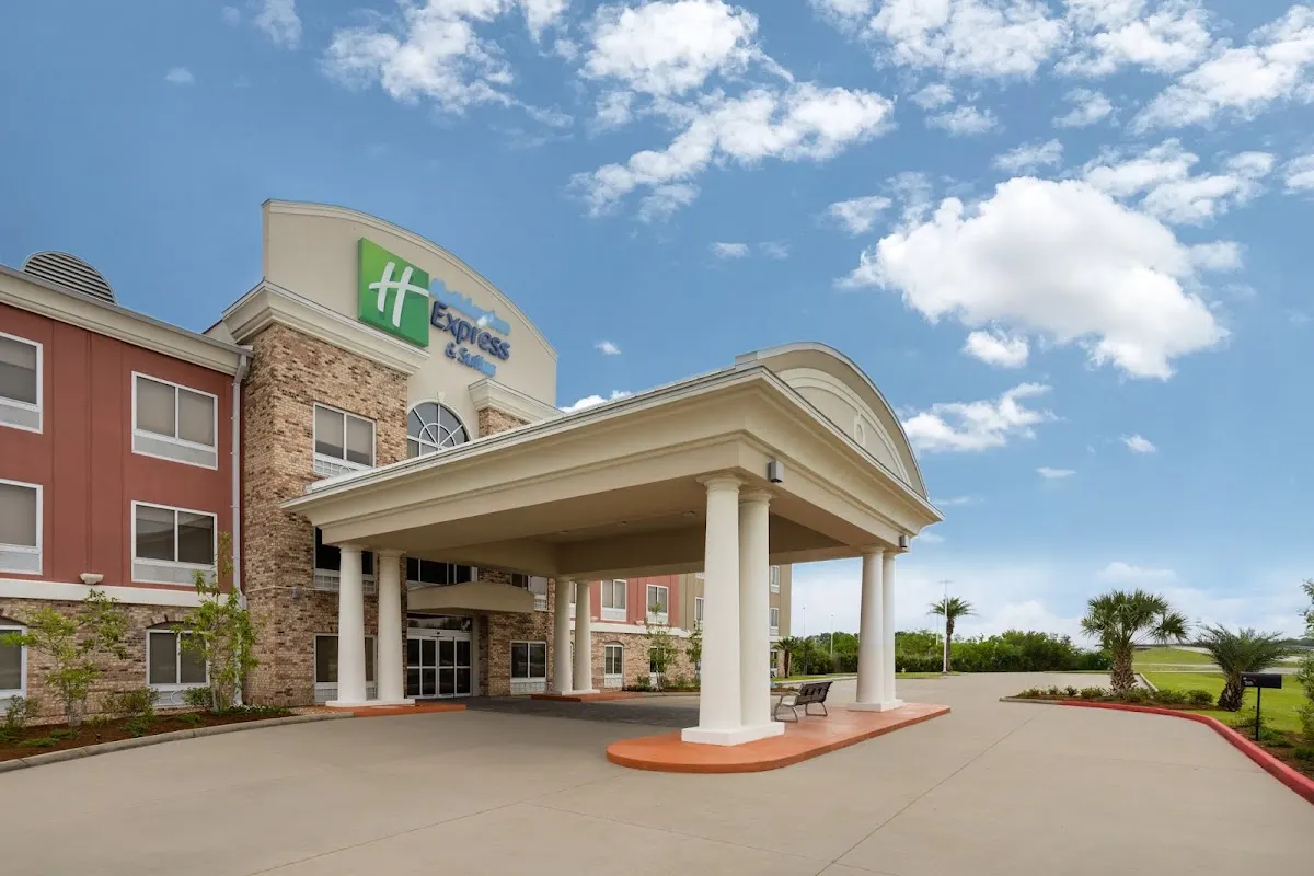 Holiday Inn Express & Suites New Iberia-Avery Island by IHG