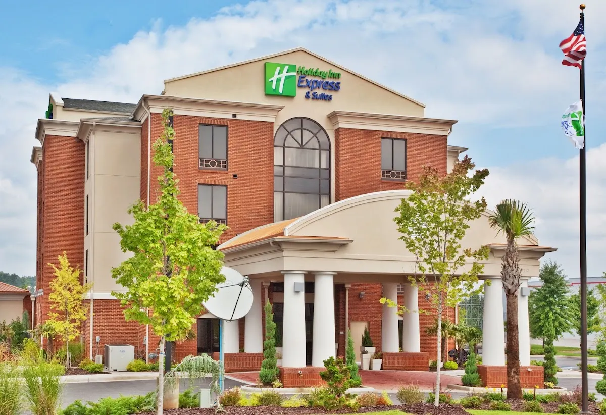 Holiday Inn Express & Suites Atlanta-Cumming by IHG