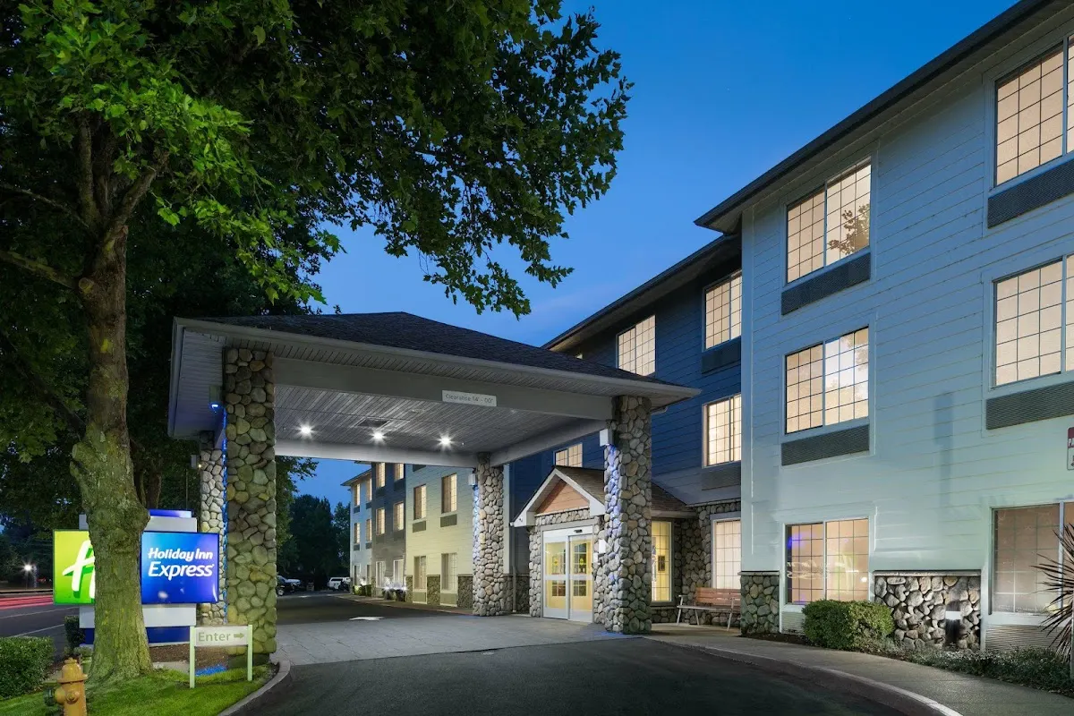 Holiday Inn Express Corvallis-on the River by IHG