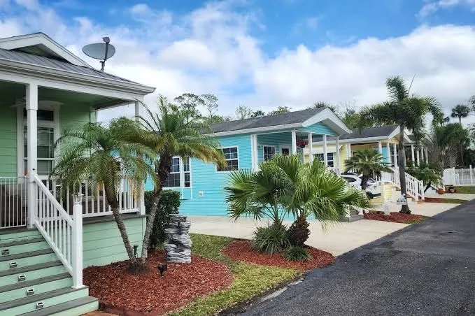 Tropical Palms Resort