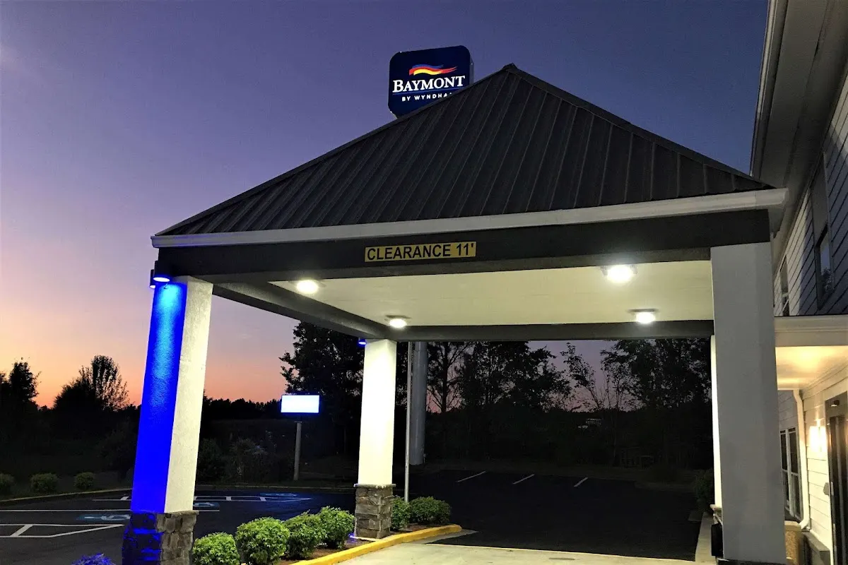 Baymont by Wyndham Adairsville