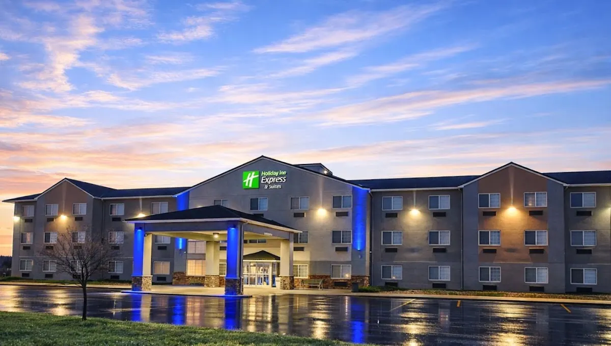 Holiday Inn Express & Suites Pierre-Fort Pierre by IHG