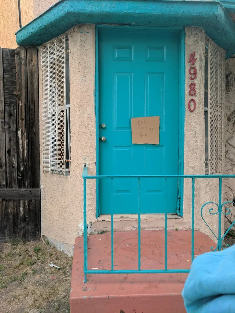 La Cresta Motel