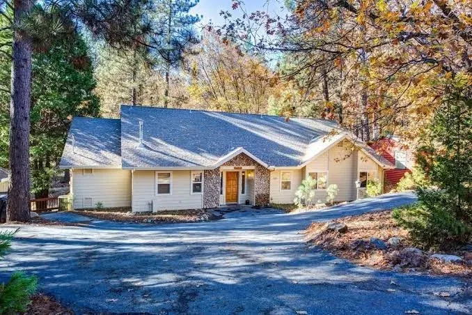 Miller's Landing Yosemite Vacation Home