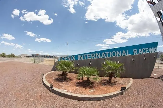 E-Z 8 Motel Phoenix