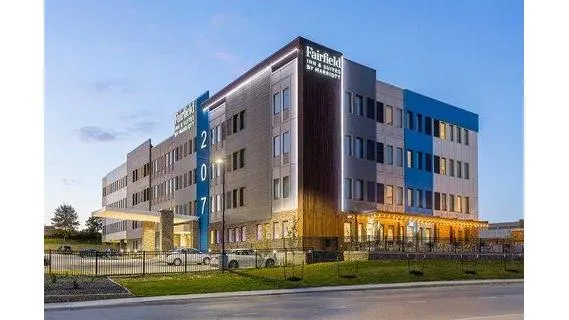 Fairfield by Marriott Inn & Suites Des Moines Downtown