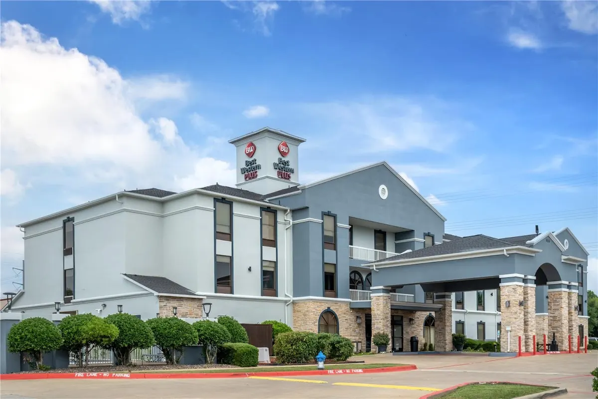 Best Western Plus McKinney Inn & Suites
