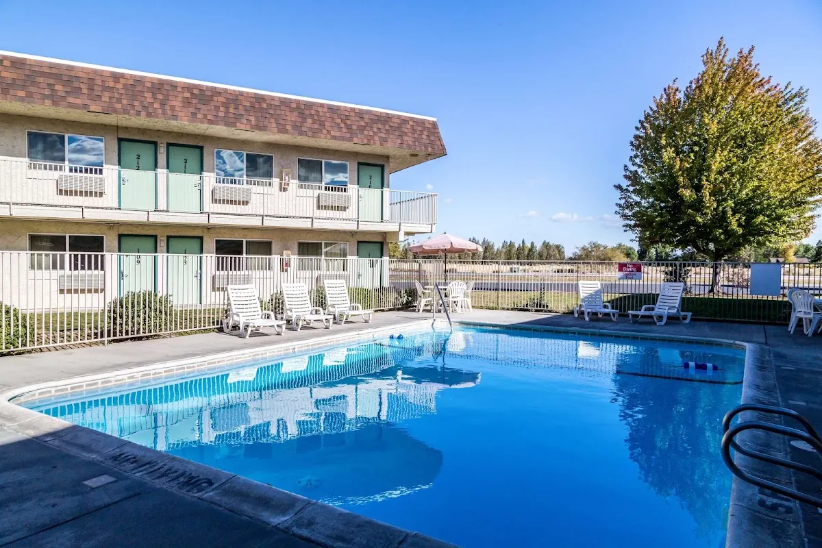 Motel 6 Moses Lake, WA