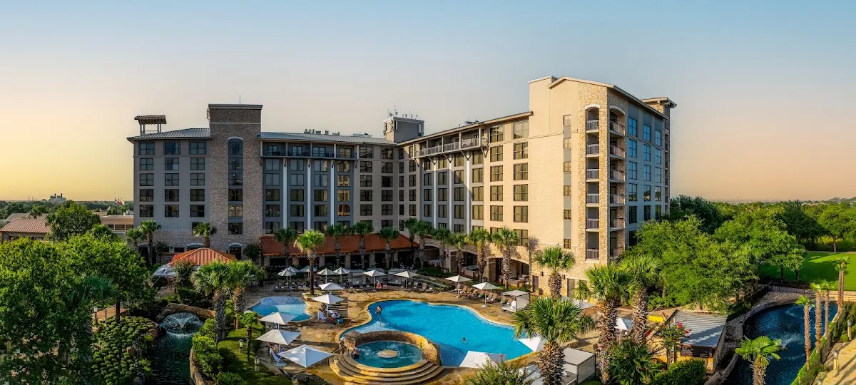Horseshoe Bay Resort