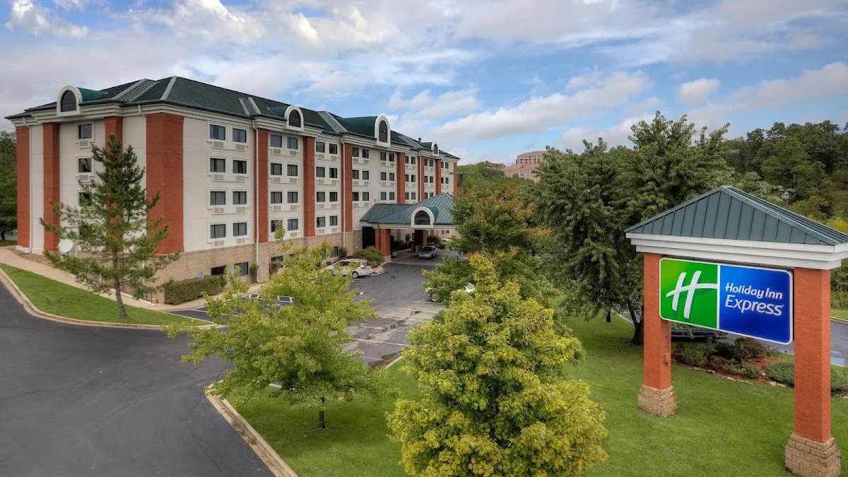 Holiday Inn Express Branson-Green Mountain Drive by IHG