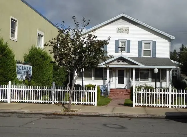 Pullman House Inn