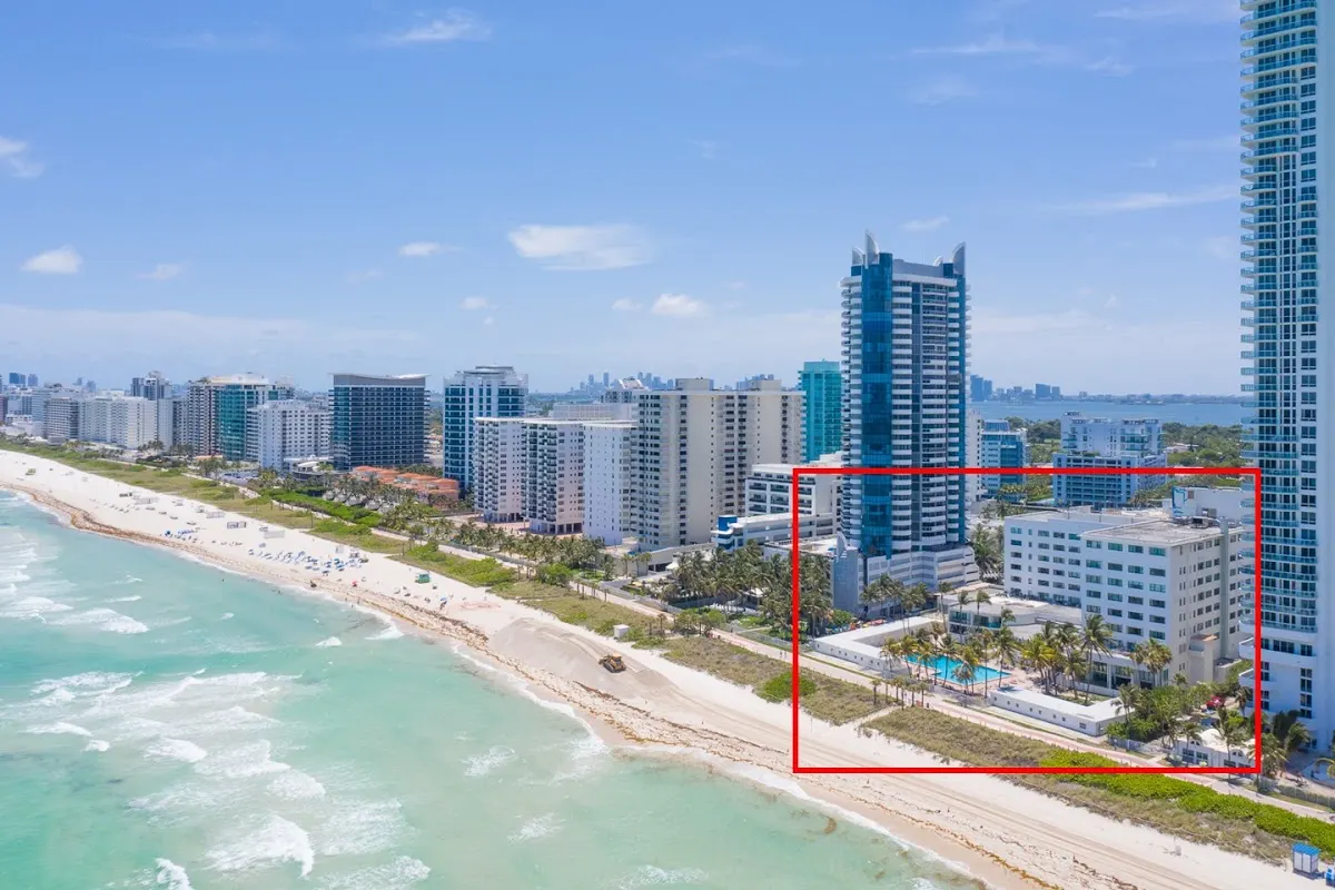 THE CASABLANCA MIAMI BEACH