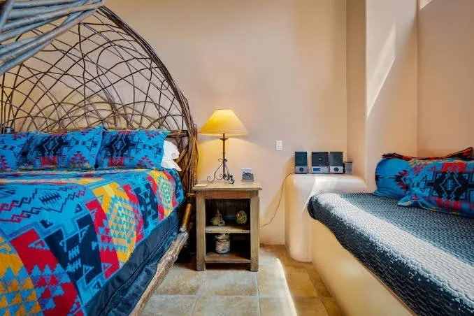 Purple Lizard- Sedona Villas