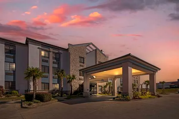 Comfort Suites Hattiesburg near University
