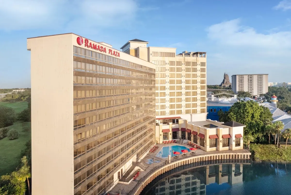 Ramada Plaza by Wyndham Orlando Resort & Suites Intl Drive