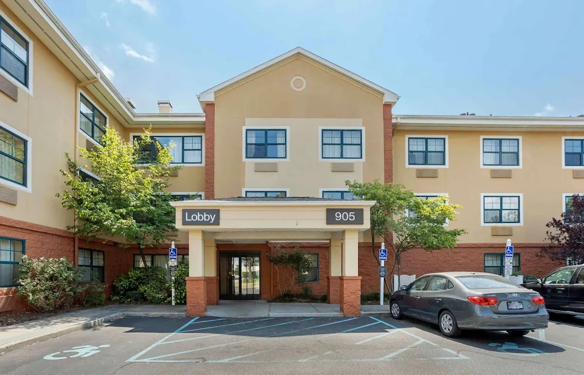 Extended Stay America Suites- Long Island - Bethpage