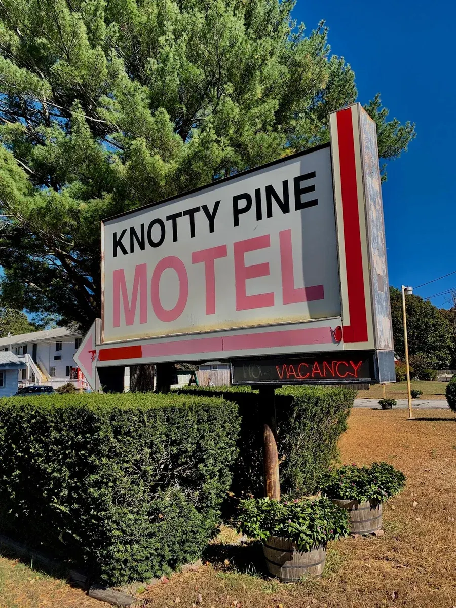Knotty Pine Motel