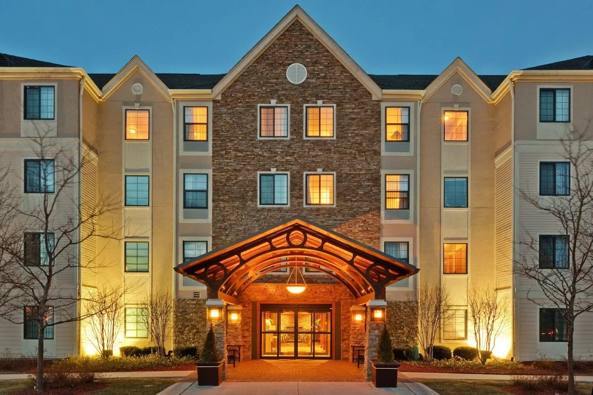 Staybridge Suites Chicago -- Glenview by IHG
