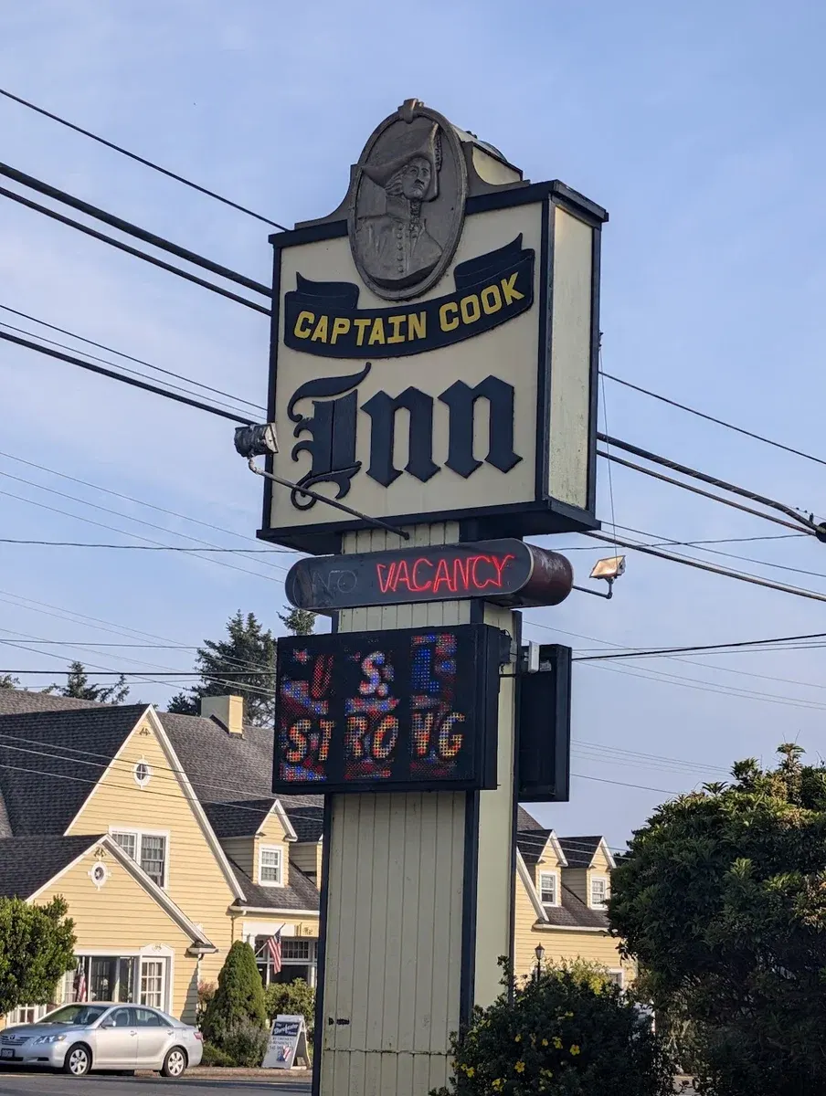 Captain Cook Inn