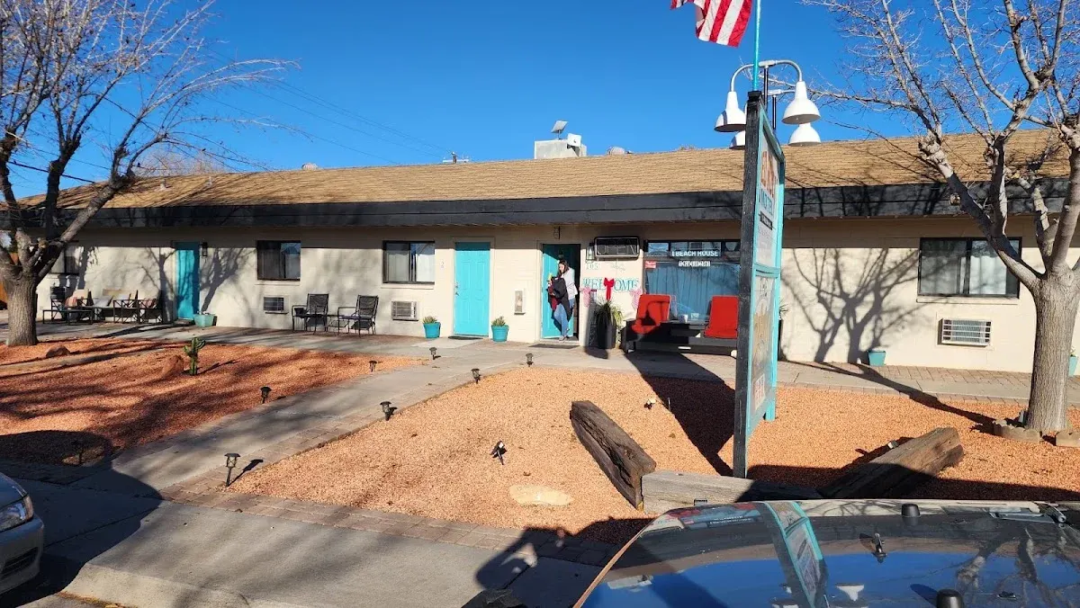 The Dam motel