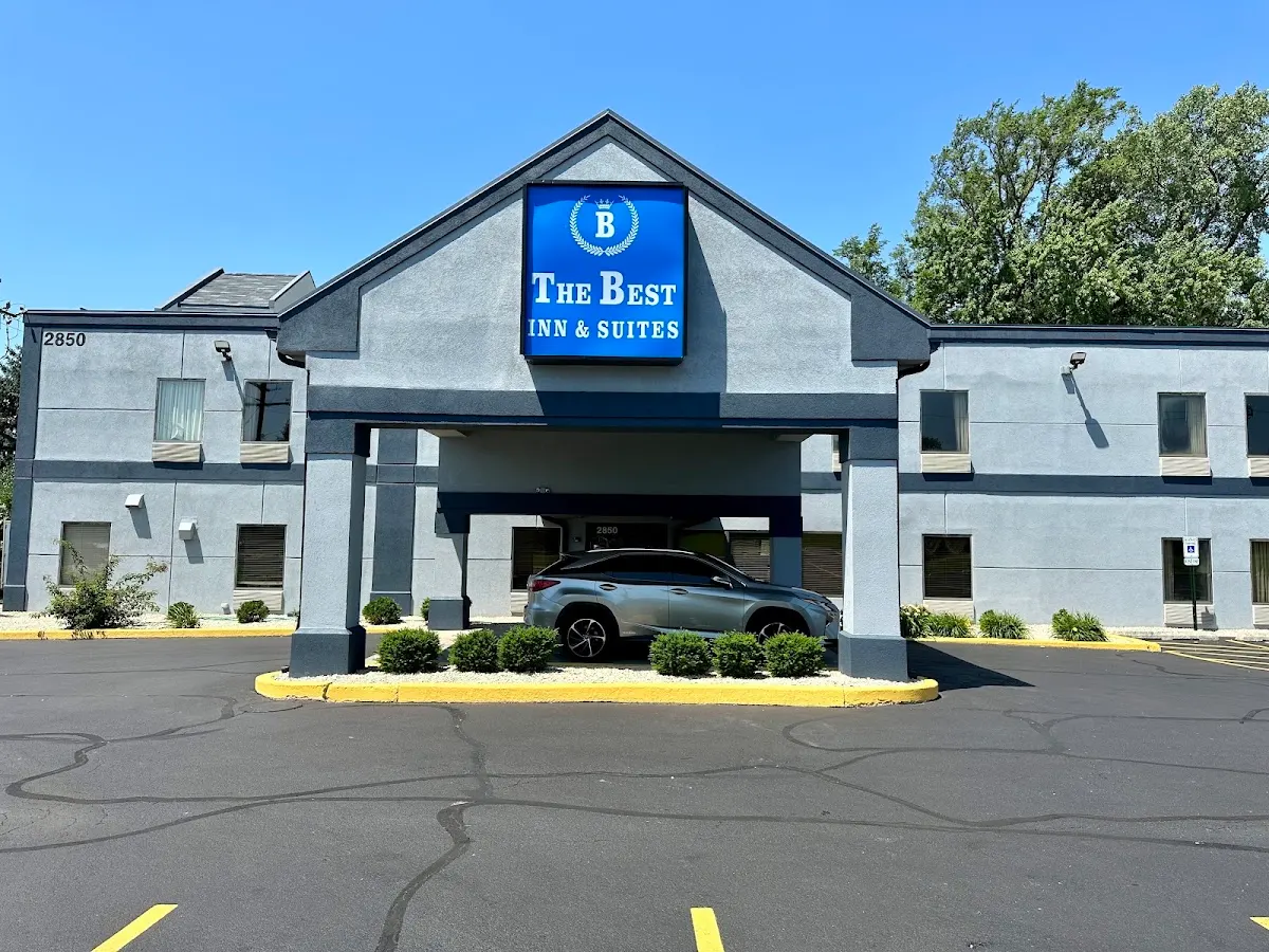 The Best Inn & Suites